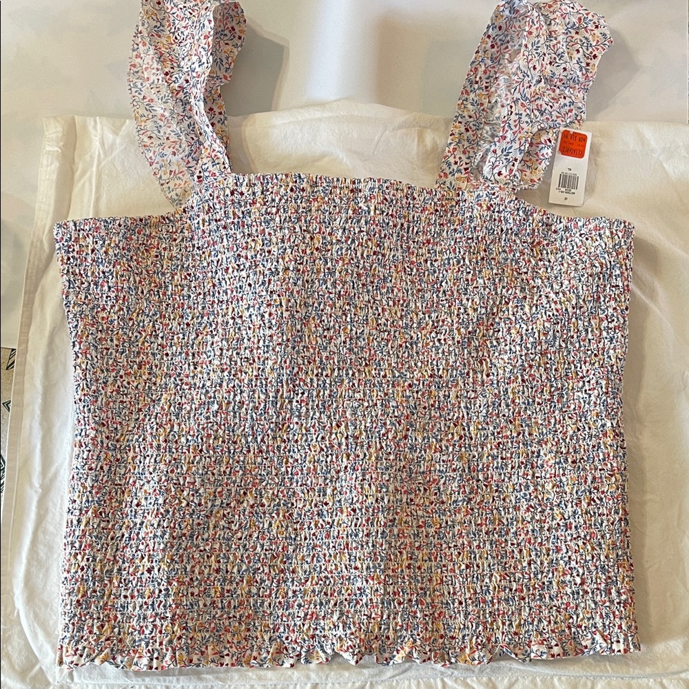 NWT Old Navy White Multi Smocked Floral Square-Neck Tank